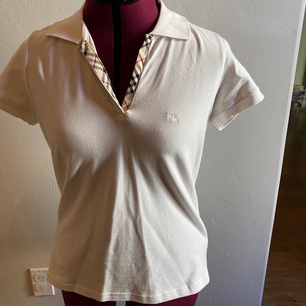Burberry size large polo